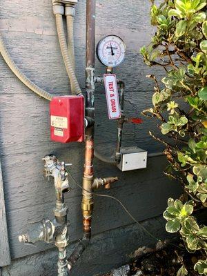 Residential fire sprinkler riser repair.