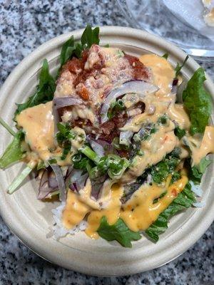 Spicy ahi salad bowl