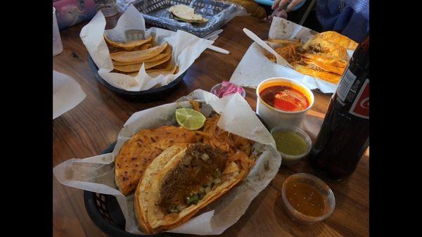 Tortas Ahogadas Tradición Tapatía