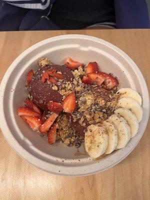 Sunnyside açaí bowl