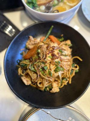 Stir-Fried Noodles