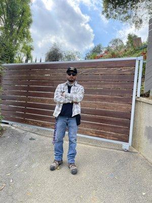 New custom automatic gate in LA