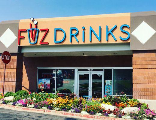 Enjoy some refreshments and hang out at our patio or in our AWESOME lobby!Fiiz Drinks, Sandy