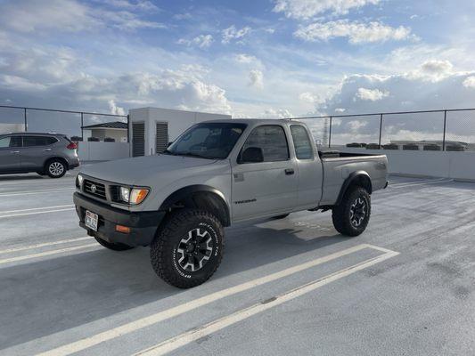 Lifted 95 Tacoma