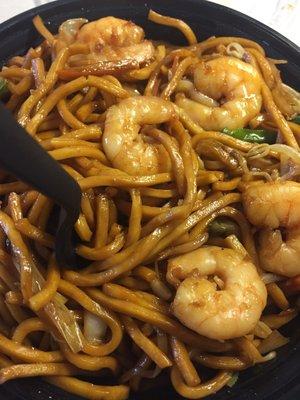 Shrimp lo mein