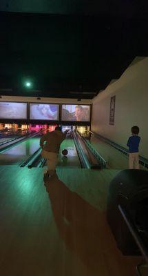 Sunshine Bowling Lanes