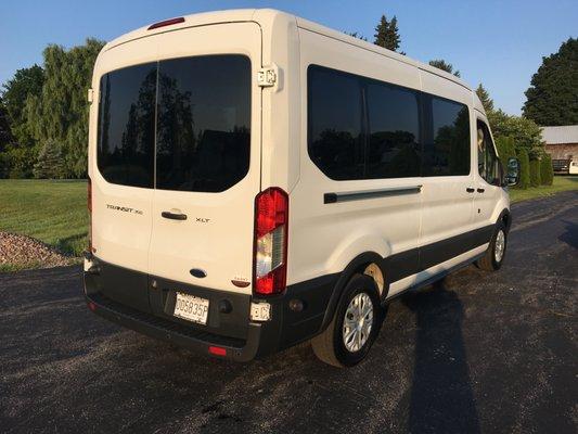 15 Seat Ford Transit T350 Midtop Passenger Van.