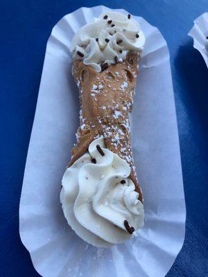 Awesome cannoli