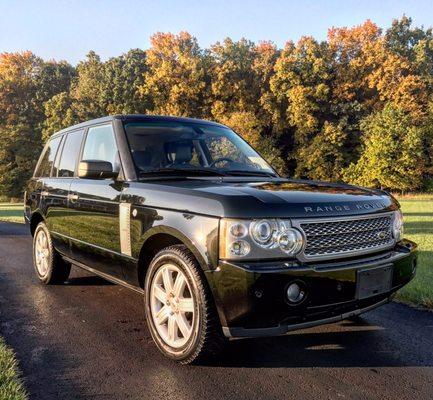 Range Rover after a paint correction and paint Sealant application.