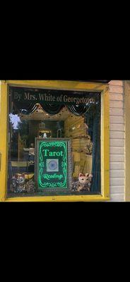 Front window display of the chakra room