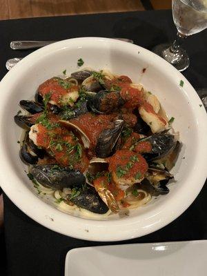 Seafood Cioppino