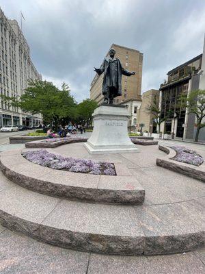 President James A. Garfield Statue