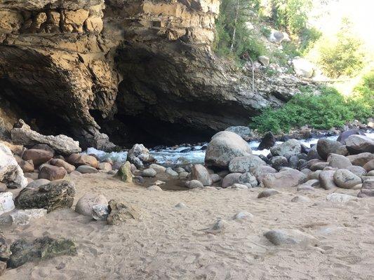 Large limestone cavern where the river sinks.