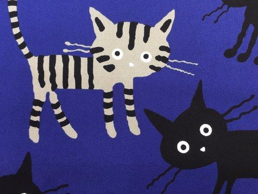 Japanese cotton canvas featuring cats.