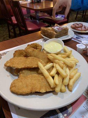 Chicken fingers and fries