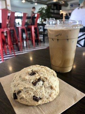 Latte (Medium) + Chaga scoop  Chocolate Chip Scone