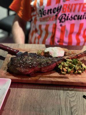 Tomahawk steak