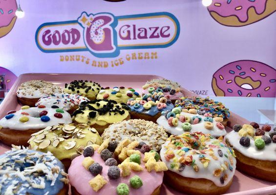 Yummmmm! Specialty donuts for all occasions