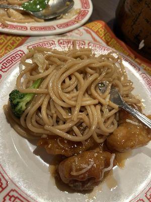 Vegetable lo mein! The best!