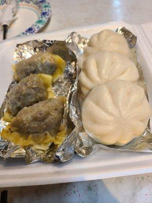 Shark fin dumplings and custard bun