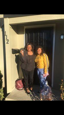 Congrats to Maria and her daughter! We closed on this spacious townhouse in 21 days!