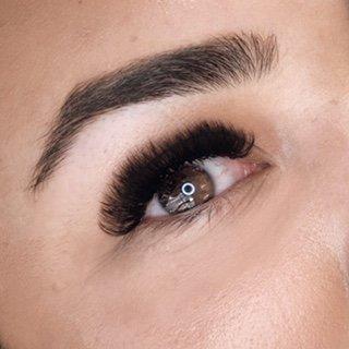 Mega Volume Lash Extensions