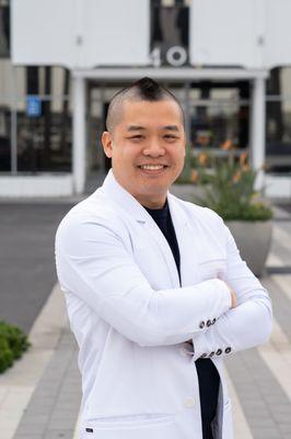 Dr. Kevin Oei