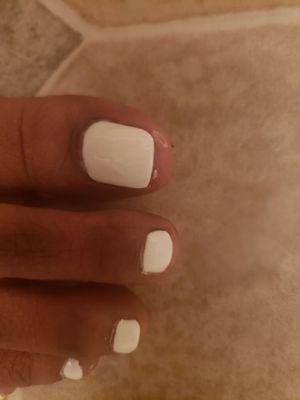 Toes technician should not do nails..At All