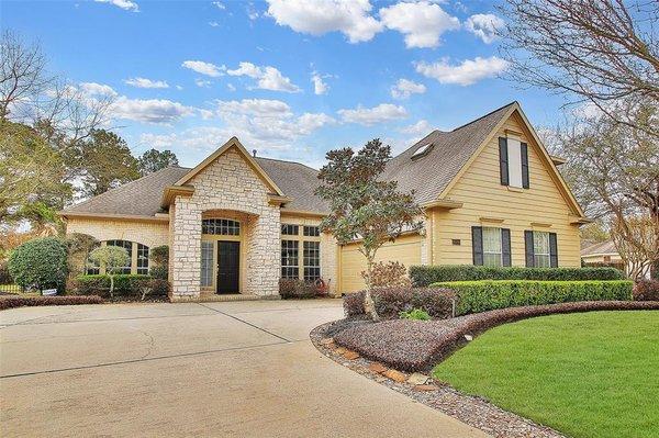 Just Sold on the golf course in WindRose