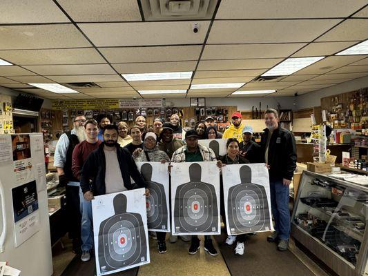 Illinois Public Safety Training Group 16 Hour Illinois Concealed Carry Class Range Quals