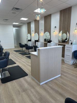 Beautiful new salon!