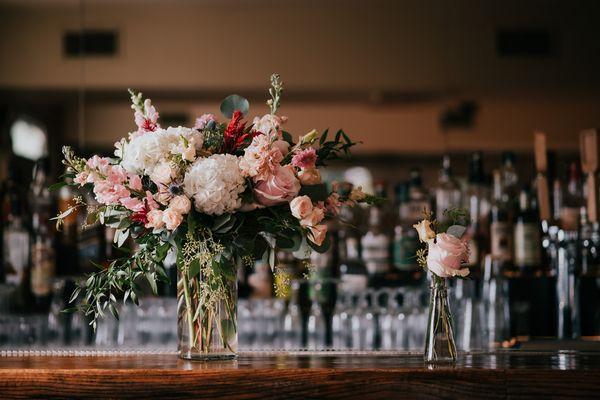 Homestead On The Roof | Chicago Rooftop Wedding Venue | West Town Chicago

Credit: Iron and Honey Photography