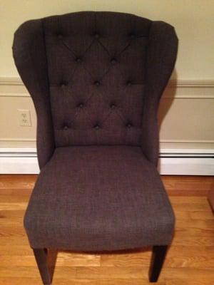 Floor sample chair (250$)