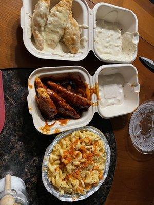 Mac and cheese with wings