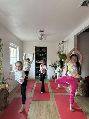 #kidsyoga #gentleyoga