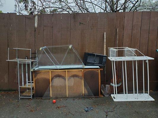 Tenants leave furniture outside in the parking lot and management is not monitoring this.