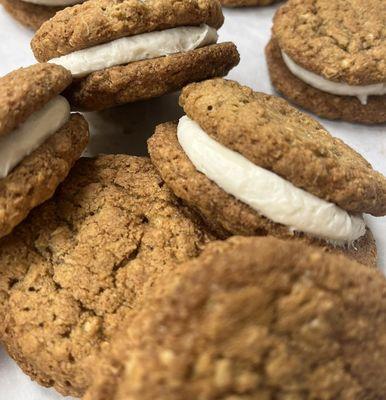 Oatmeal Whoopie Pies with Marshmallow Buttercream Filling