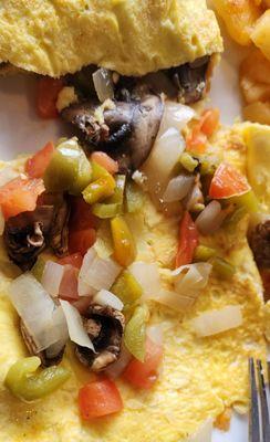 A peek inside the vegetable omelet