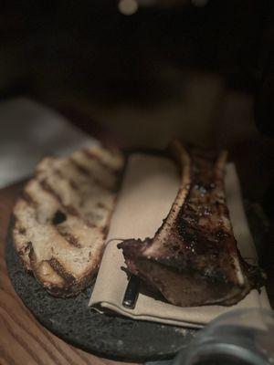 Bone marrow toast