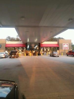 Gate gas station on Loretto Rd.