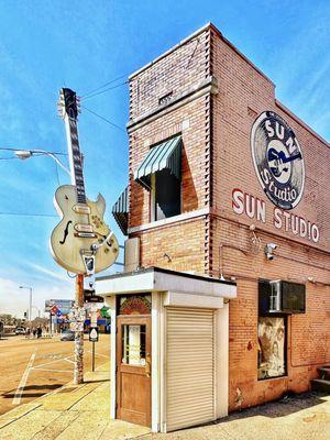 Sun Studio Exterior