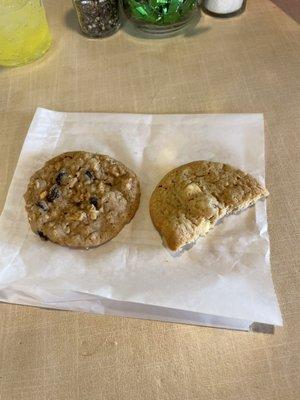 Oatmeal raisin cookie and white macadamia nut