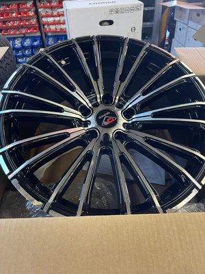 Dcenti New wheels in stock