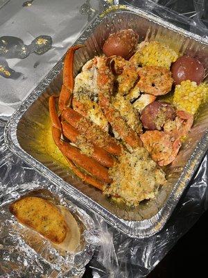 Snowcrab and shrimp boil basket