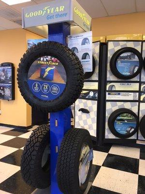 Buy Discount Tires; Goodyear, Kelly, Dunlop, Michelin, Pirelli, Continental, Nexen, Bridgestone, Kumho, Cooper, Firestone. Springfield, MO.