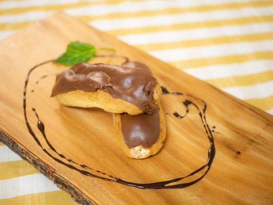 Chocolate Eclair