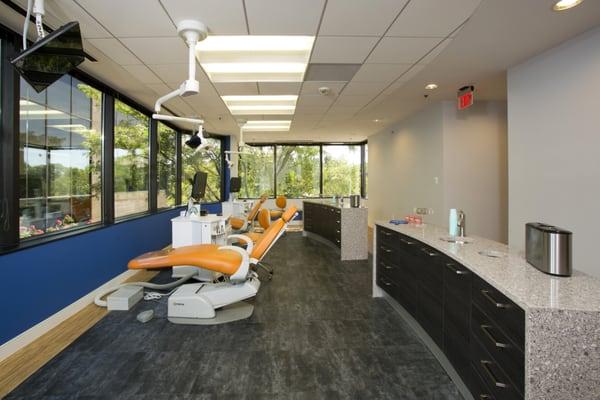 Orthodontic Area, very open and bright