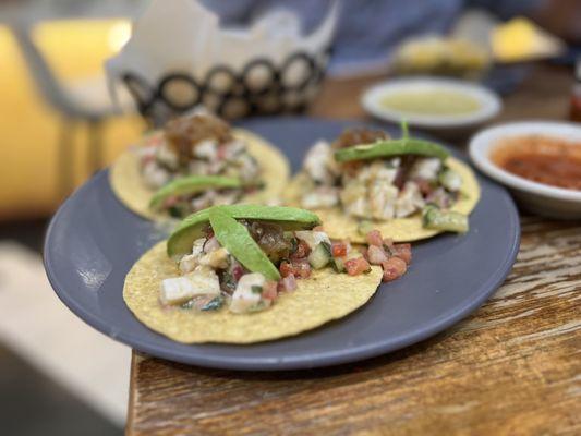 Tostada ceviche