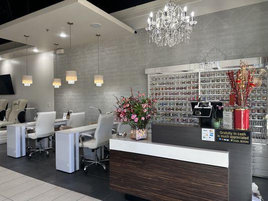 We specialize in dip nails, gel nails, manicures and pedicures