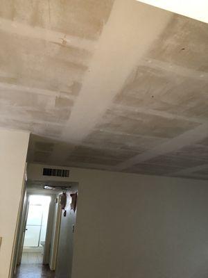 Popcorn ceiling removal